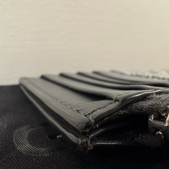 Givenchy Graffiti Logo Gray Leather Card Holder - Picture 8 of 8